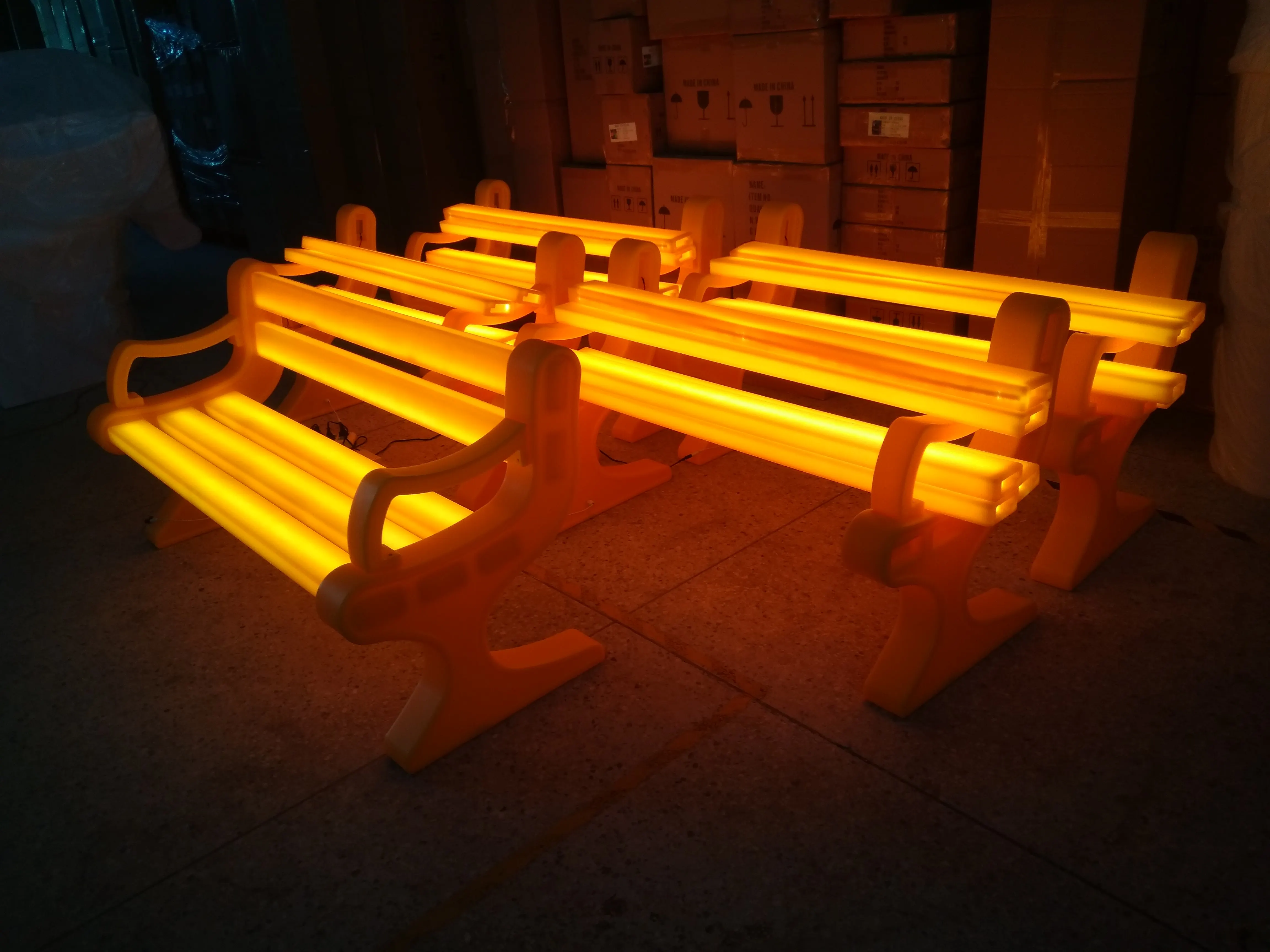 2020 best selling outdoor furniture glowing plastic garden swing chair