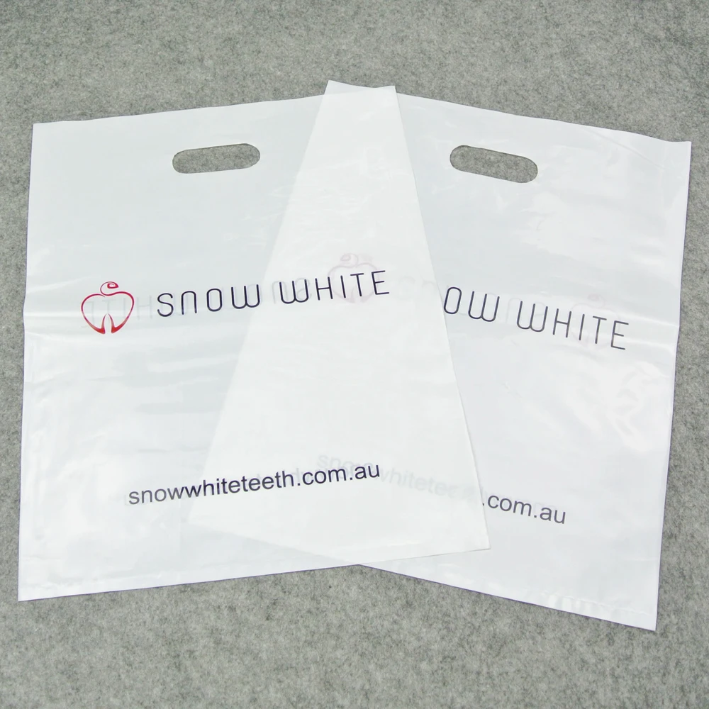 HDPE/LDPE Die Cut Patch Handle Custom Plastic Merchandise Retail Bags With Own Logo Manufacturer