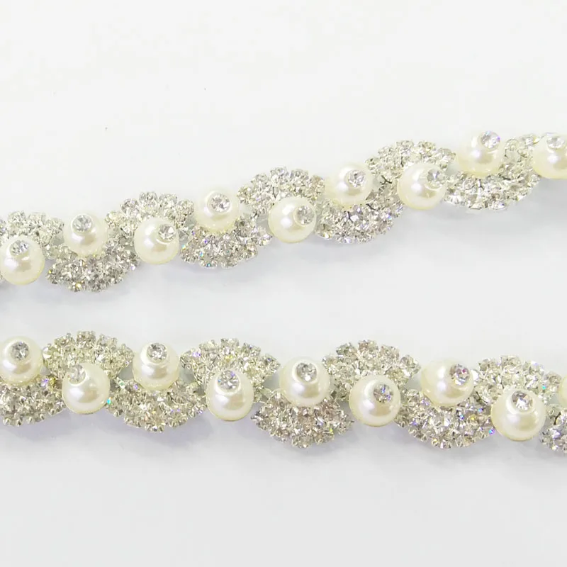 
Factory wholesale crystal strass cup rhinestone pearl rhinestone cup chain 