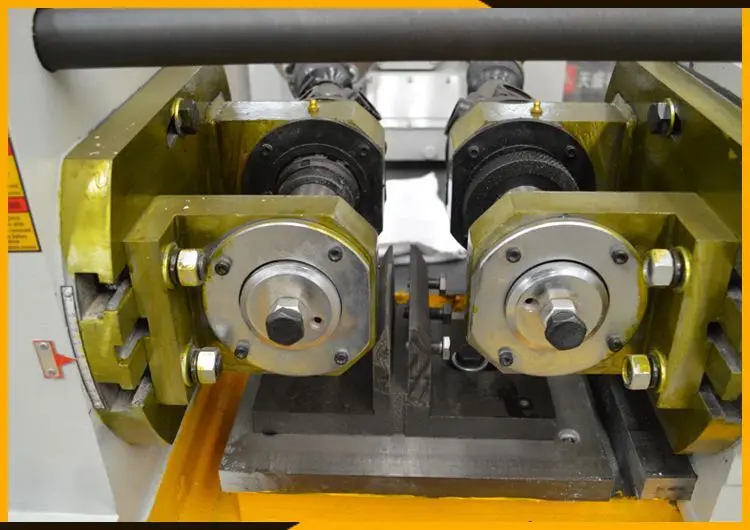 Competitive Price Steel Bar Thread Rolling Machine