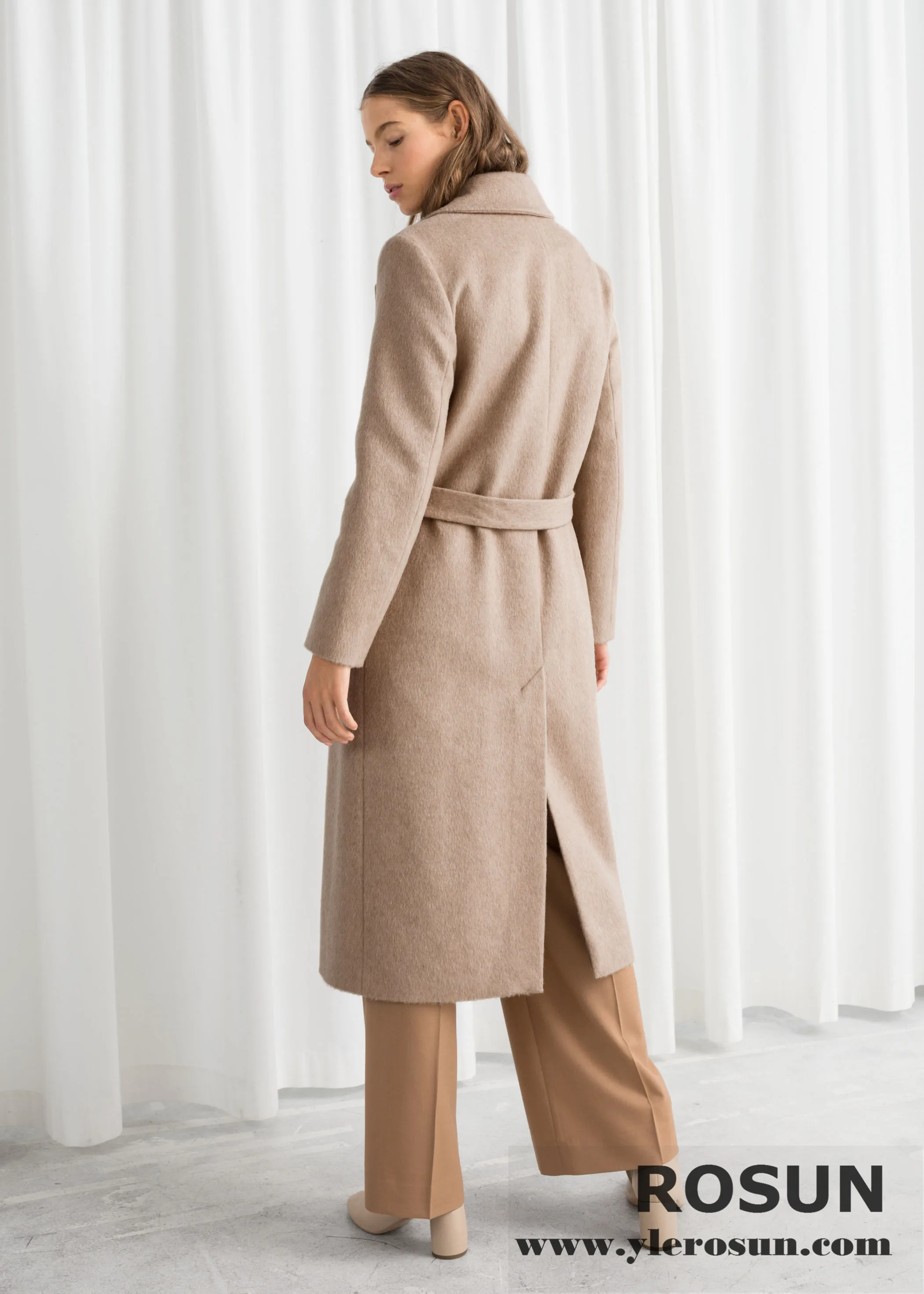 Women Winter  Alpaca And wool Blend Fully lined  Stand-Collar  Coat In A Relaxed Fit with Belted Waist