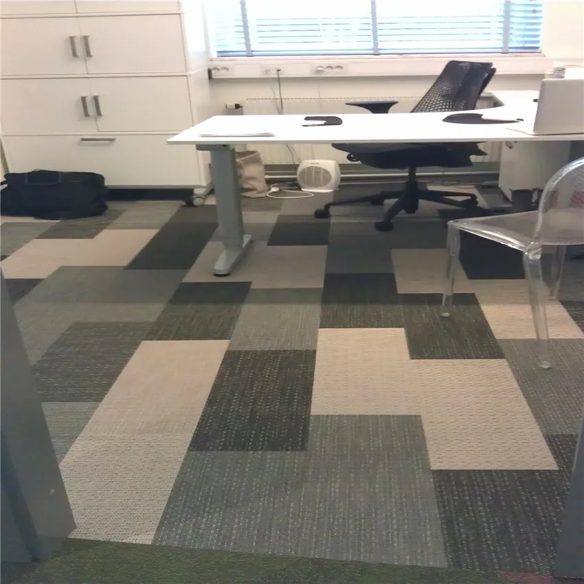 Stocked Woven Carpet Cheap PVC Vinyl Flooring Roll