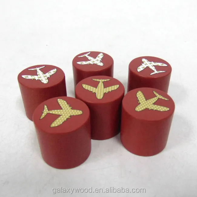 Custom  cylinder  shape wooden board game tokens  with different size and color