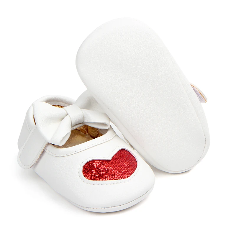Latest heart design beautiful bow baby girl shoes