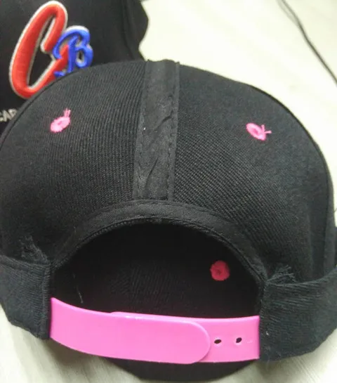 Высокое качество, благодаря выдвижной задней панели, отверстиями и рваным краем, папка TL-03 способны