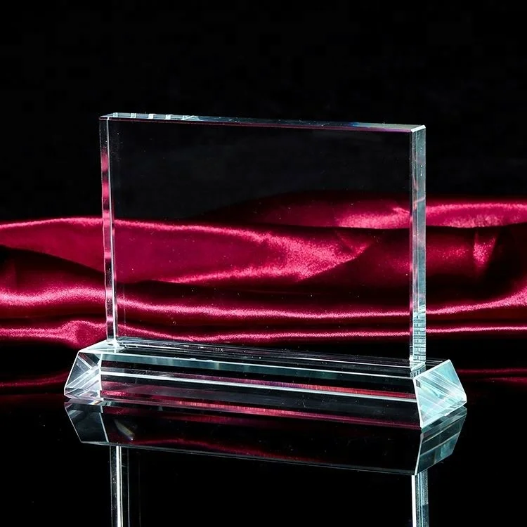 Хрустальный трофей с УФ-печатью оптом