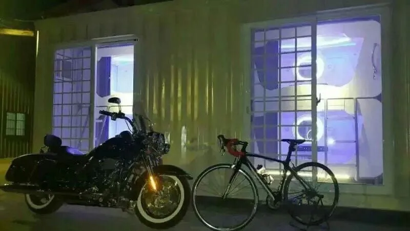 Container capsule bed prefab house outdoor living hiking and camping equipment carpas de camping