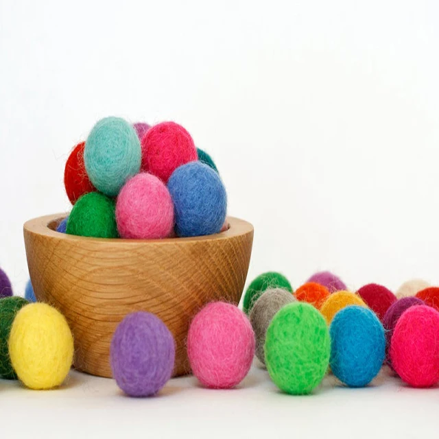 
Wholesale DIY Various Colors Wool Ball Garland Felt Pom Poms 