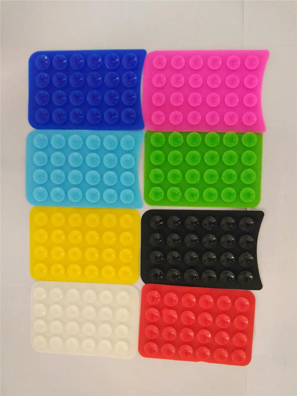 
Silicone Sucker Anti-slip Suction Mobile Phone Holder Silicone Cup Mat 