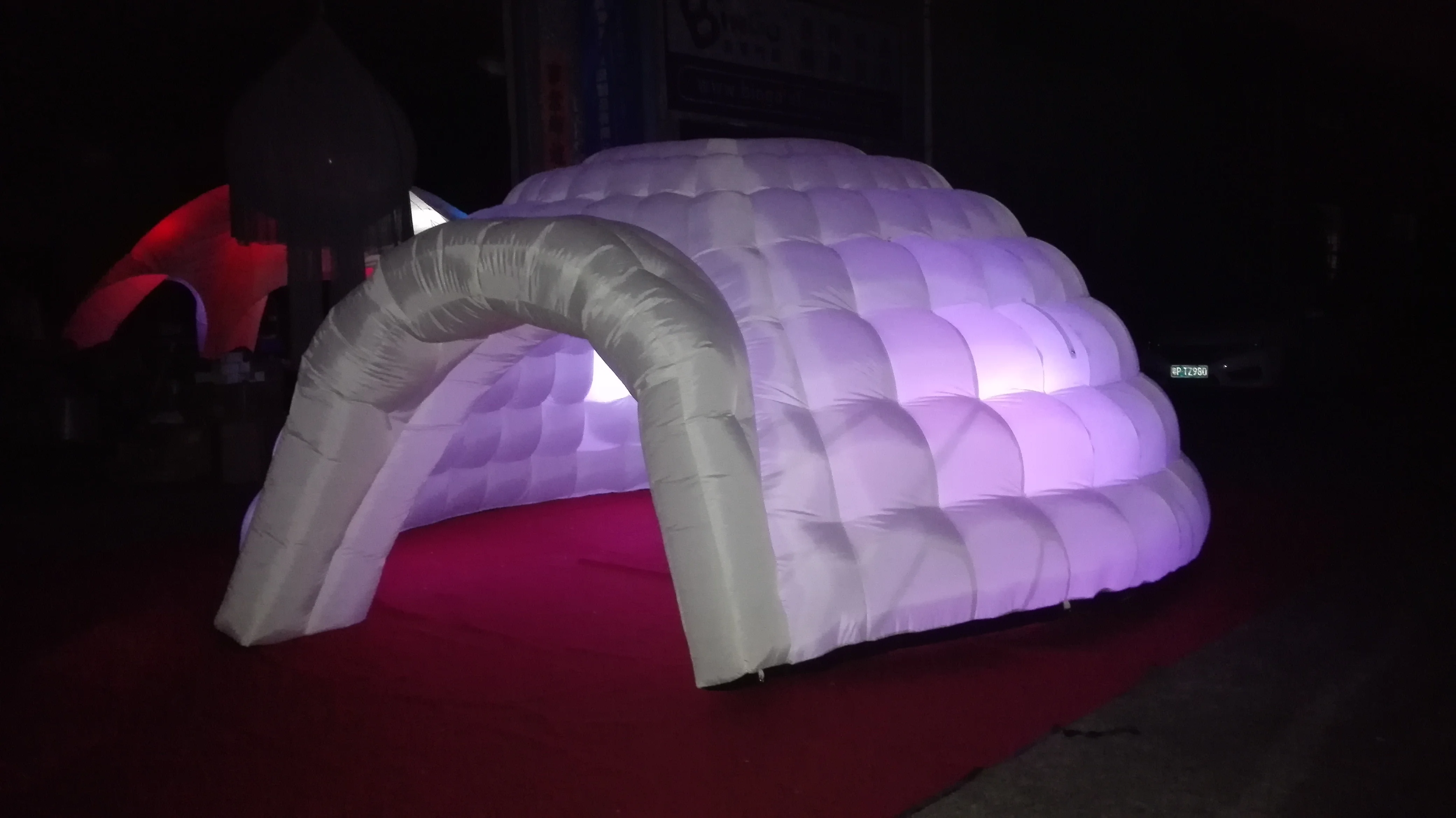 Factory hot sale inflatable air dome roof top tent with LED light tent for event party