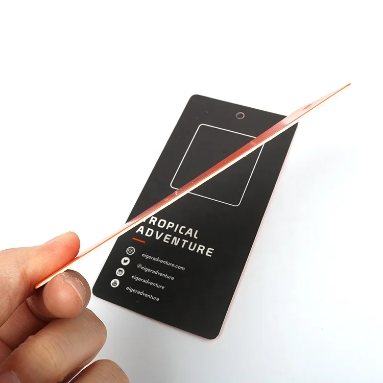 Private Design Custom Spot UV Printing Brand Logo Reusable 800GSM Paper Hang Tag for Trousers