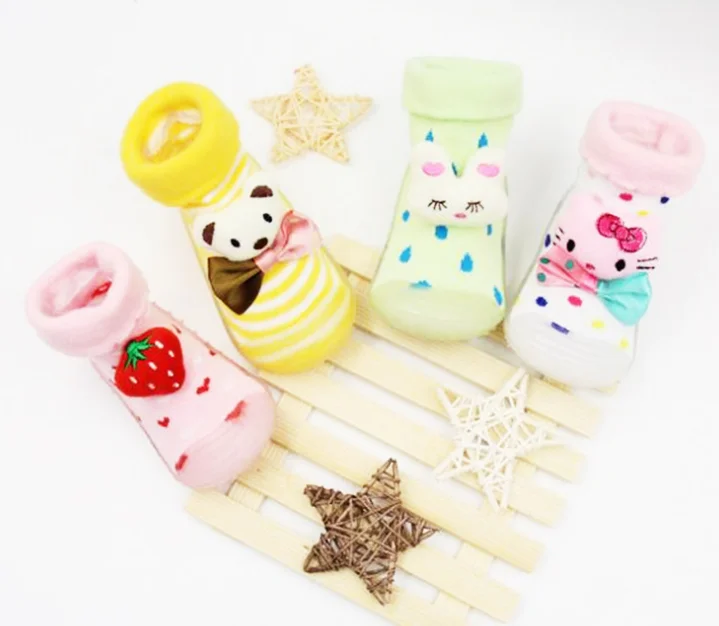 
Fruit and cute animal design lovely rubber sole baby girls socks 