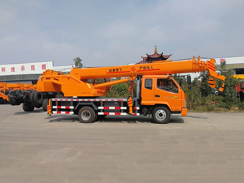 Телескопический стрелочный кран 10 тонн используемый для продажи в машинах