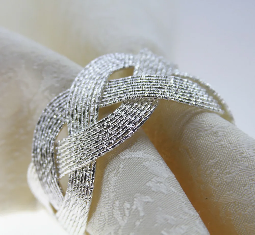 Красочное кольцо для салфеток