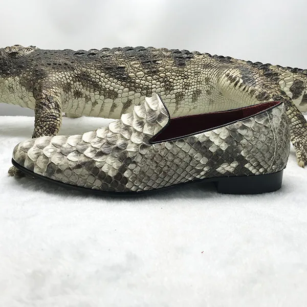 
MOQ 1 PCS 2019 high quality luxury handmade 100% crocodile leather men shoes 