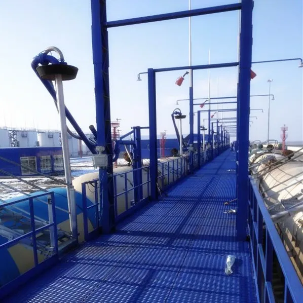 Fuel Tank Balanced Loading Arm with high loading precision swivel joint spring balance for Refinery