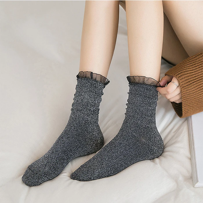 New design high quality girls lace socks/ fashional lurex socks women