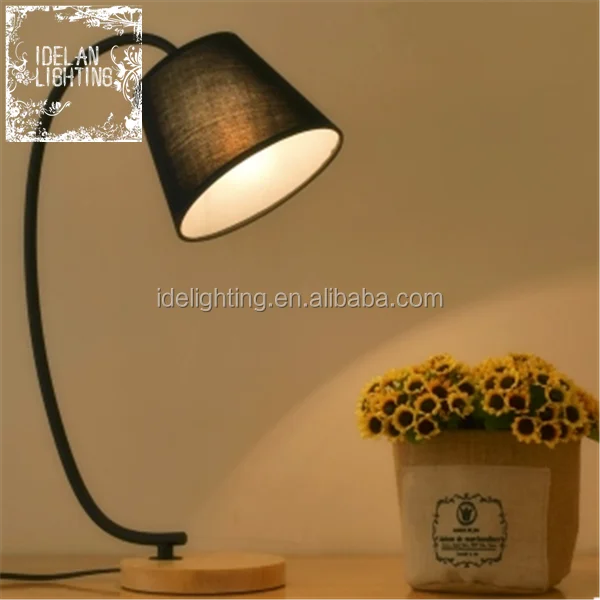 Wholesale student dormitory modern bedroom bedside LED iron metal goose neck table lamp eye-protection task lamp for kids