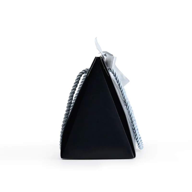 FANXI Factory Wholesale Custom Black Luxury Made In Coated Paper Material Paper Gift Bag