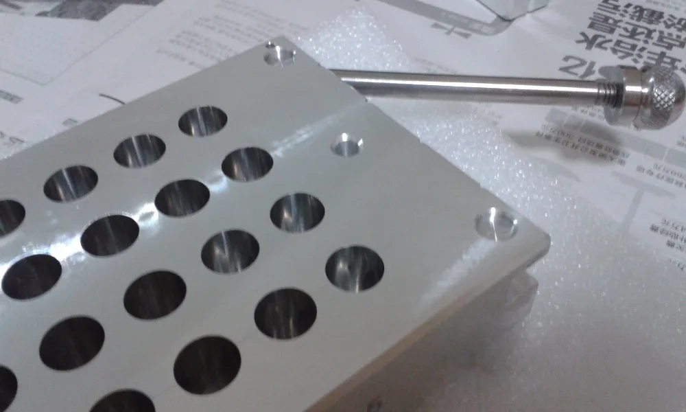 China manufacture 6 12 24 48 72 96 cavities lipstick aluminium mould plastic lipstick mold injection mould
