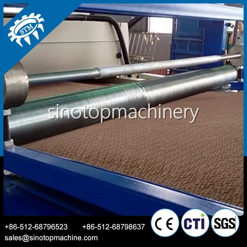 Continuous paper honeycomb core production line