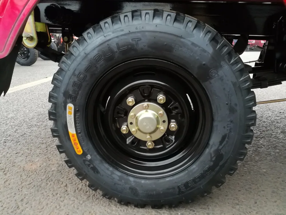 Chongqing Hot Pot Red Double hydraulic tipper cargo tricycle motorcycle dumping Handle easily