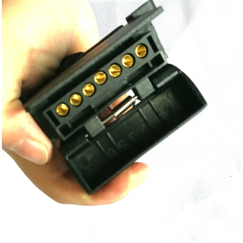 Professional product 7 Pin  Truck Australia style flat trailer socket plug connector