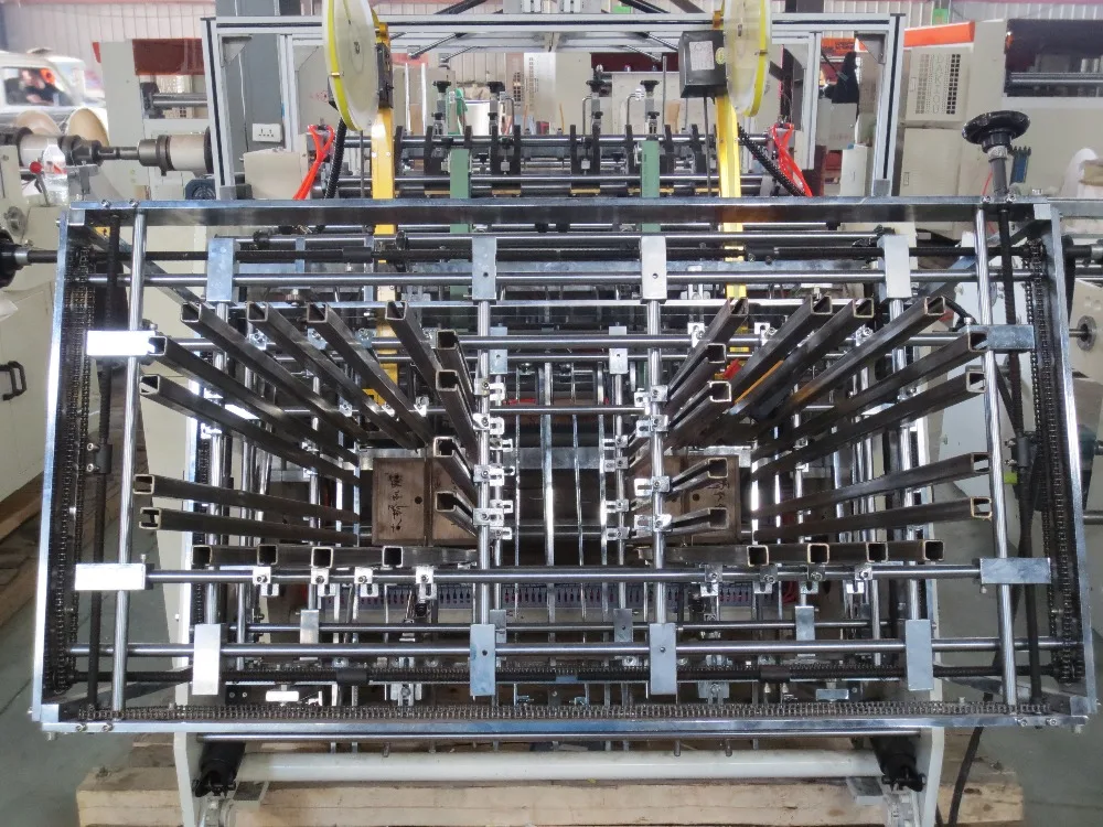 hot sell and good price of burger box making machine