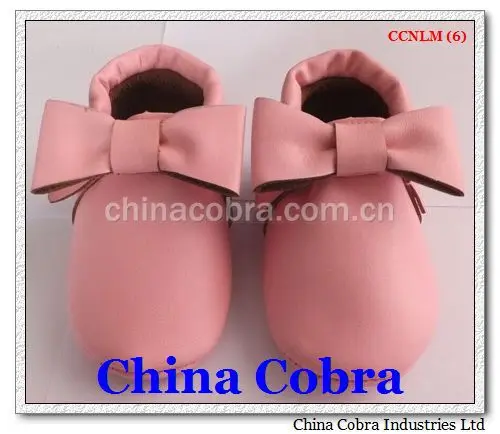 
CHINA COBRA 2021 newest popular high quality cow leather sole baby moccasins CHINA COBRA camo moccasins 