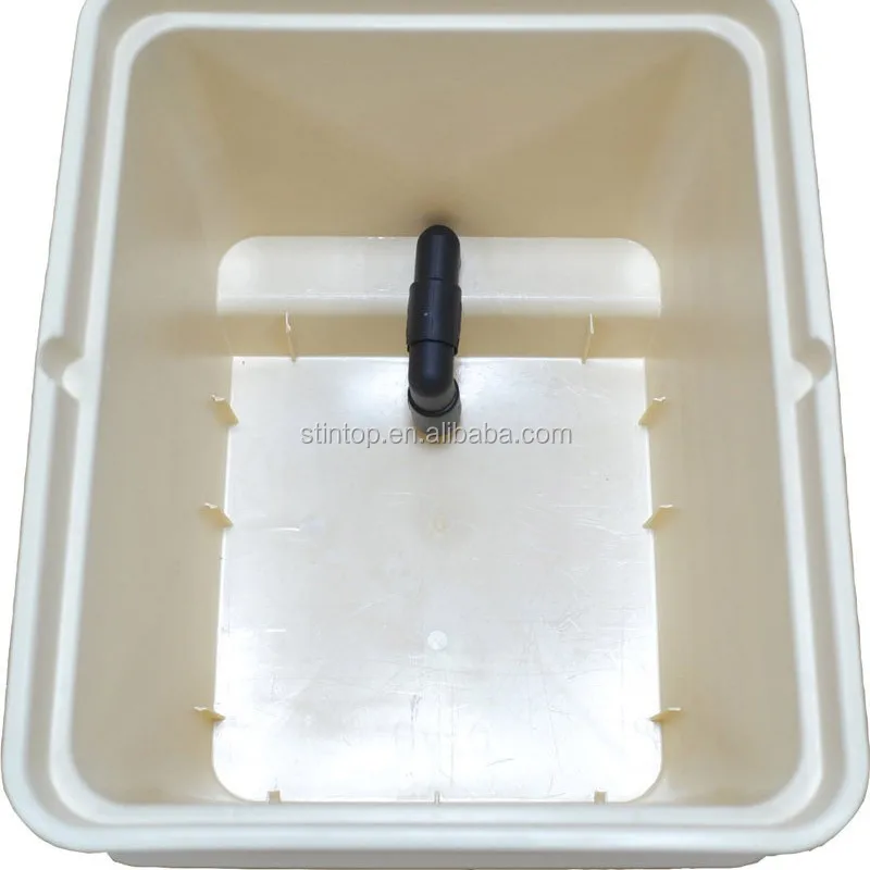 Bato bucket for greenhouse drip irrigation system