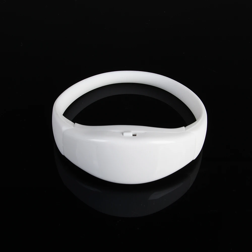 Cheap Controllable Led Wristband Remote Controlled Light Up Led Bracelet