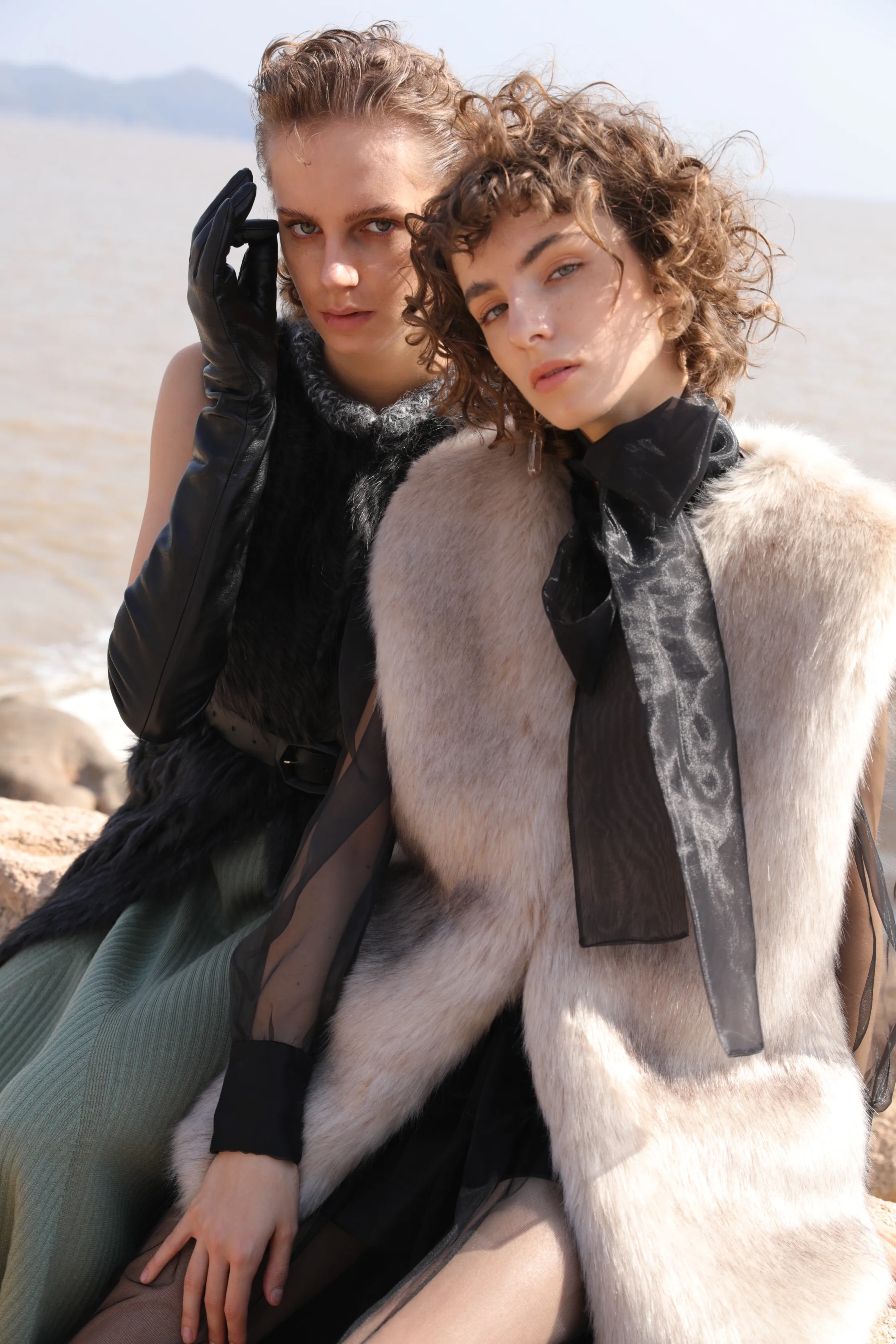 High Quality 100% Real Beaver Vest Casual Fur Waistcoat Casual Comfortable Vest Fur Vest China