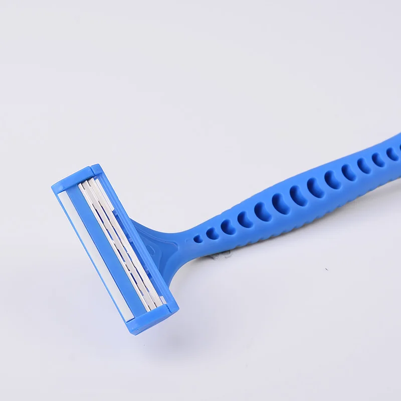 disposable Triple Blade Razor display card razor
