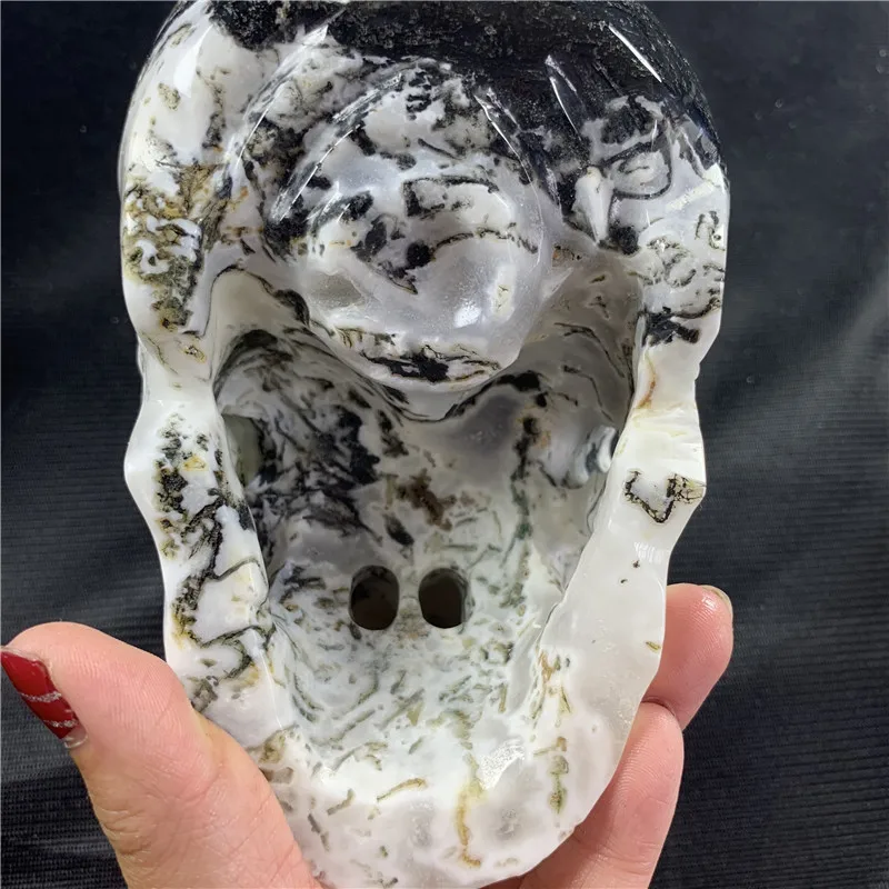 Wholesale Natural High Quality Hand Carving Cheap Price Crystal Quartz Moss Agate Skulls For Decoration