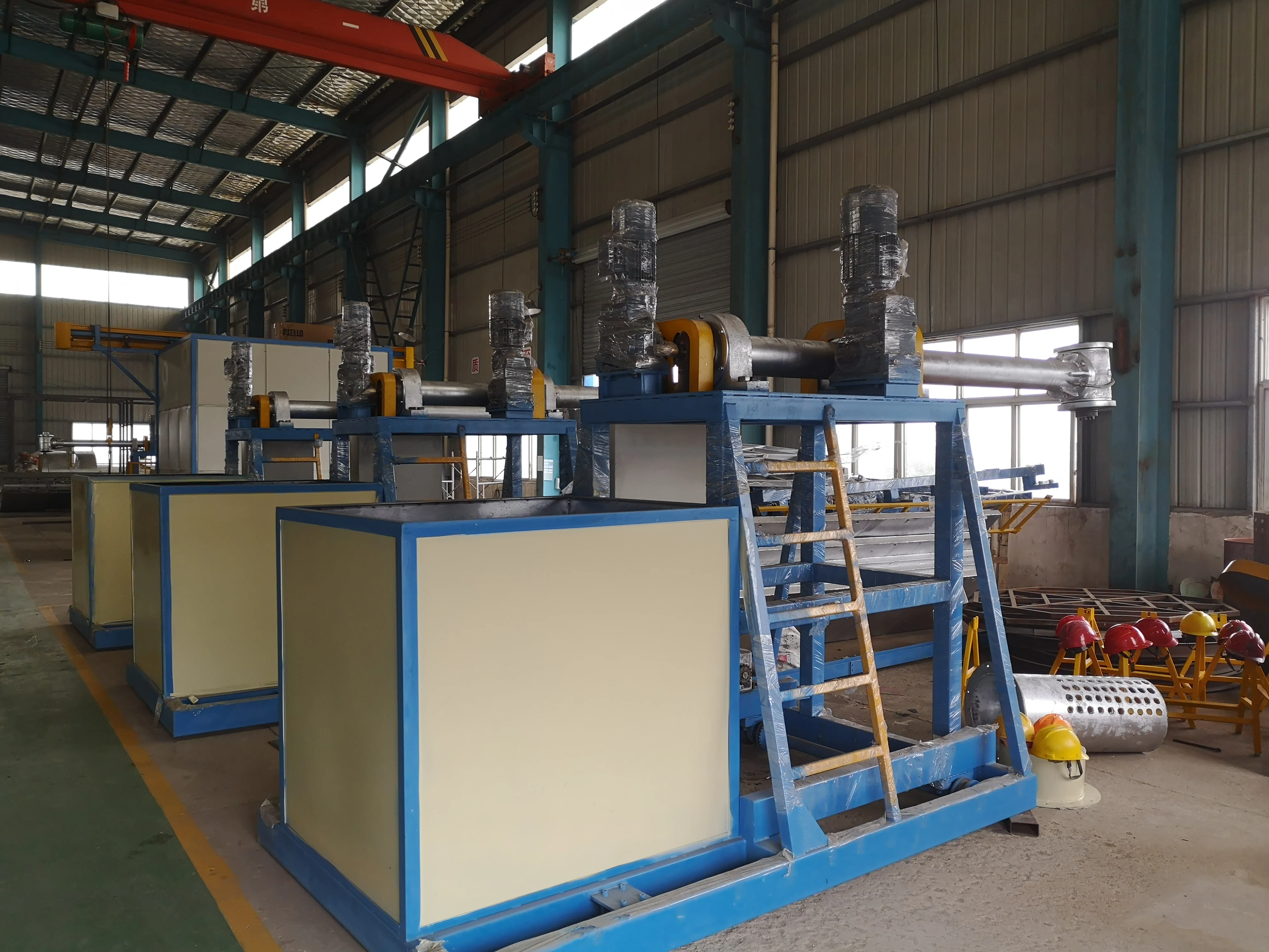 Rotational Molding Customization 2, 3 And 4 Position Units Kayak Linear Rotomolding Machines In China