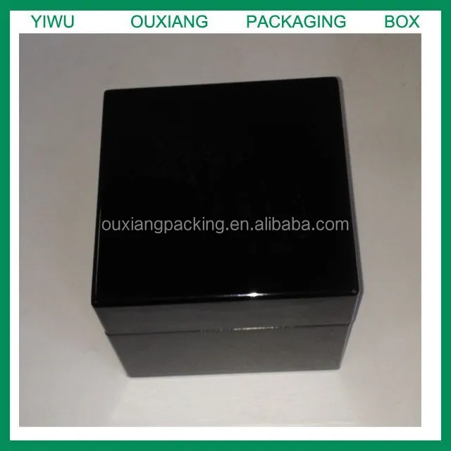 hot sale piano black lacquer finish luxury led light championship ring box