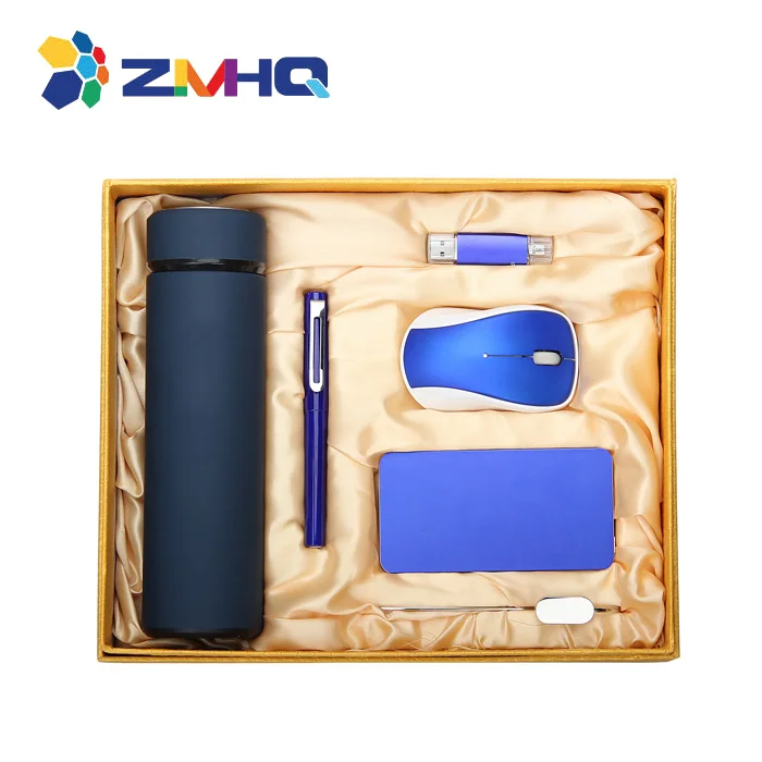 Настоящее окно пользовательские компьютерные мыши с офисом продукты