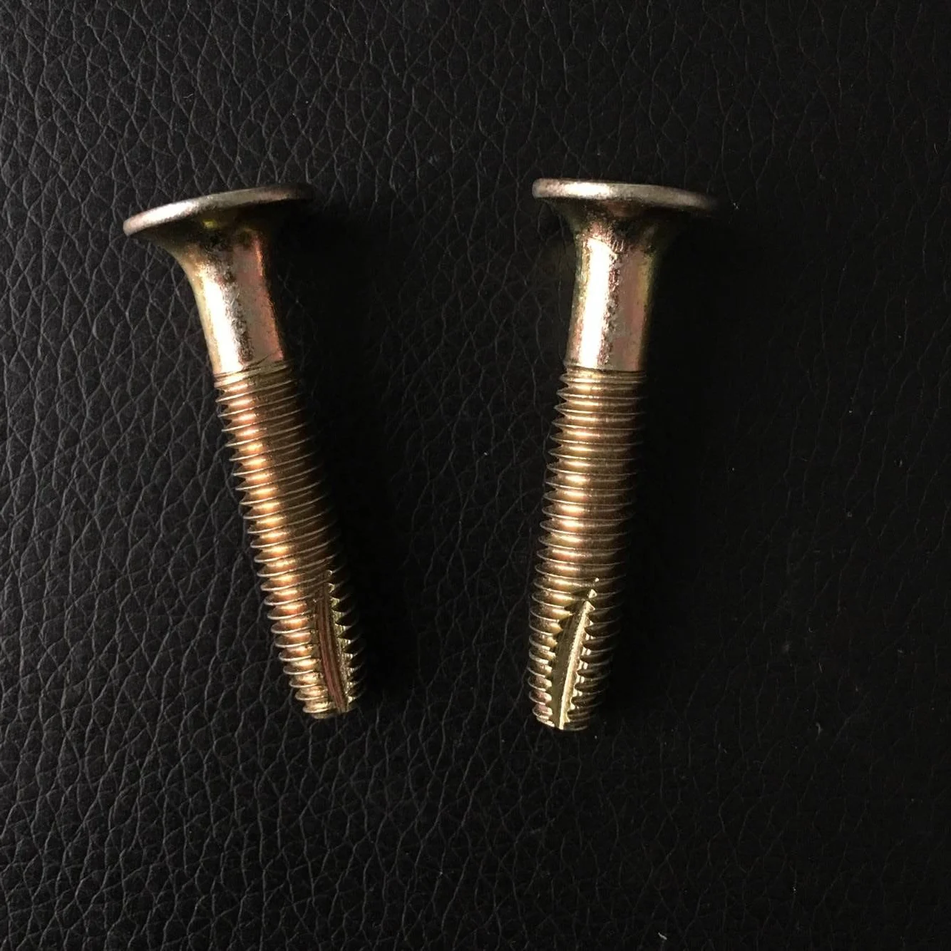 M6X45 tapping screw for container plywood floor