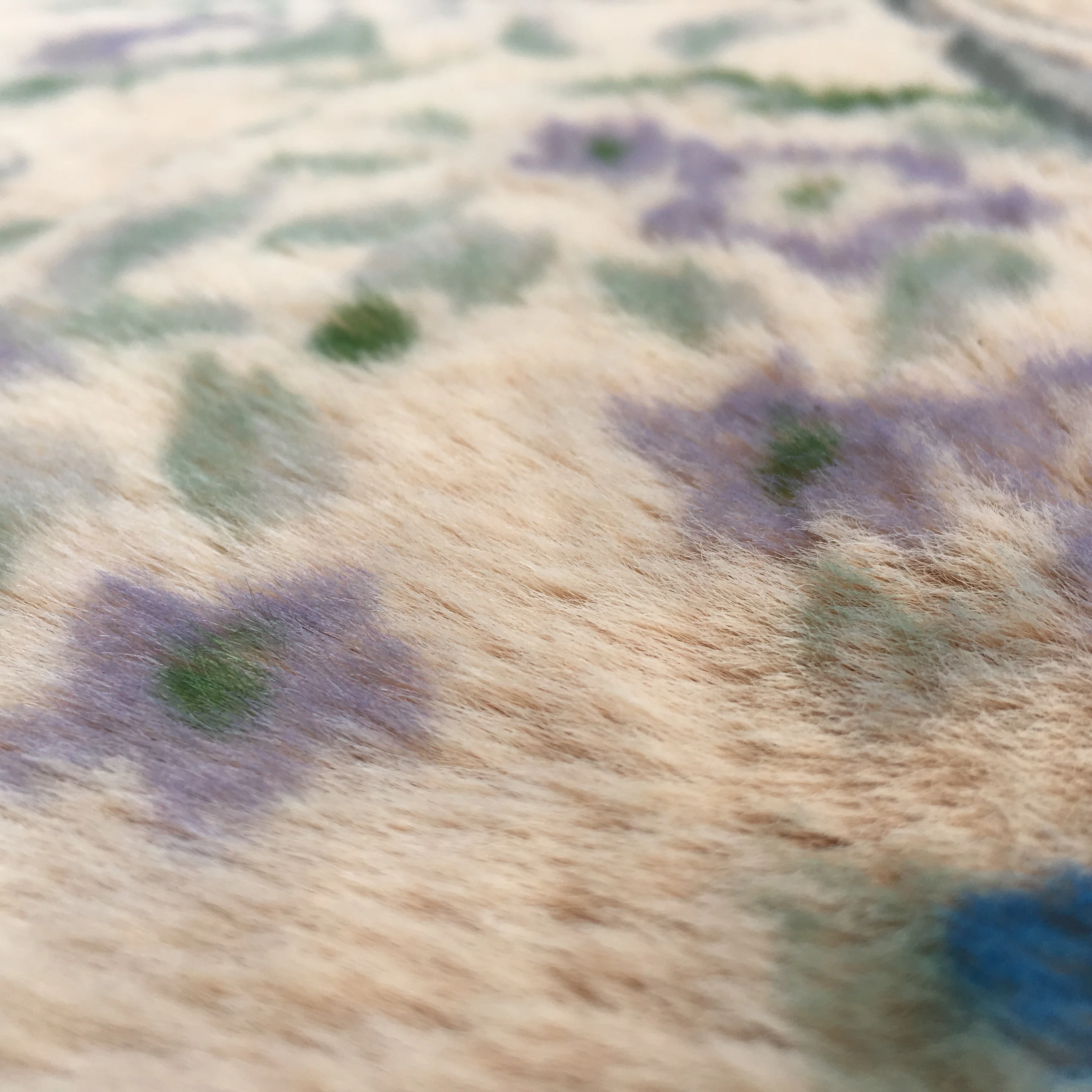 New arrival Home Decor Angora rabbit hair like faux fur printed canvas backing area large rugs for living room