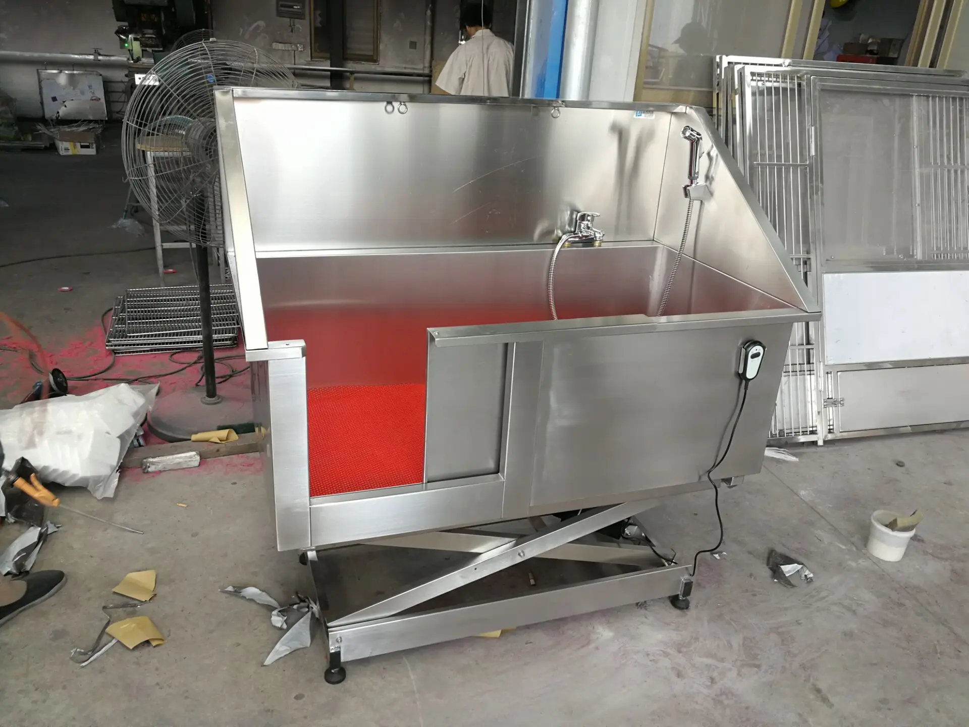 Ветеринарное оборудование плавательного Бассеина клиника из нержавеющей стали для ванной