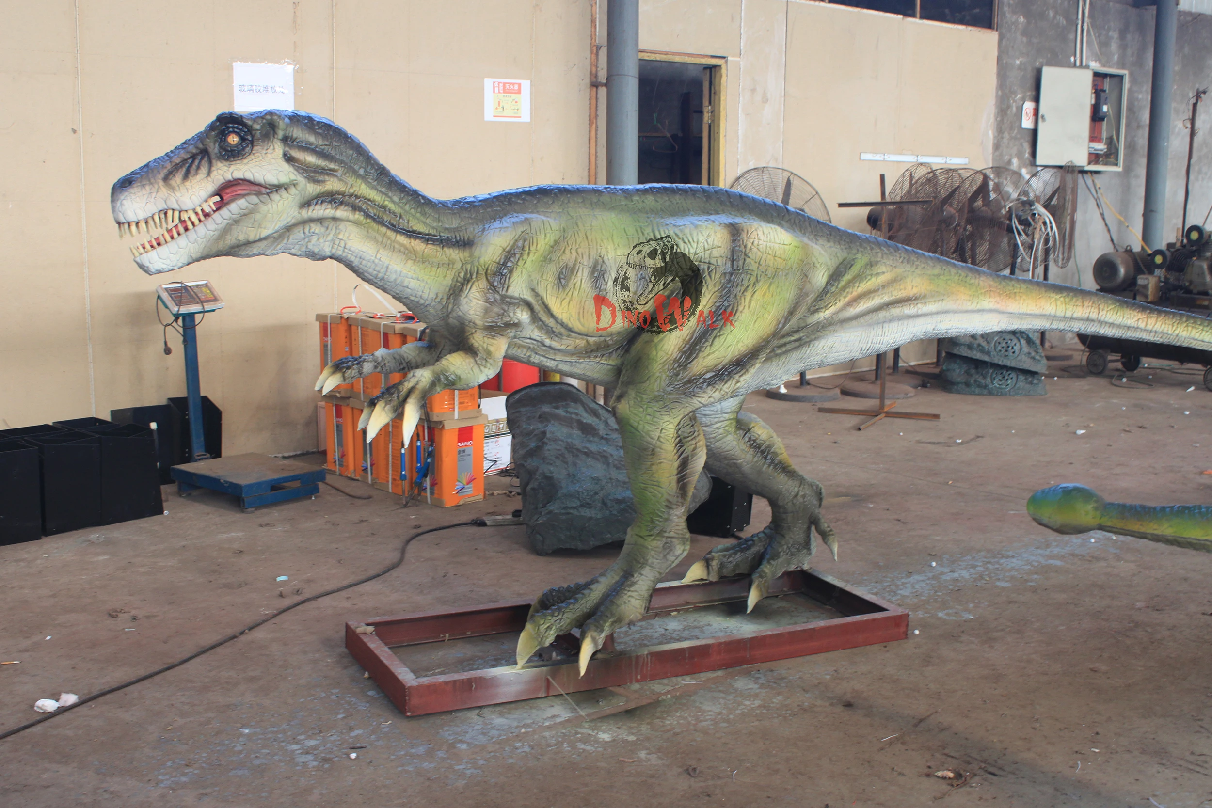 Dino0485 medium size Mechanical Robotic animatronic Dinosaur at playground