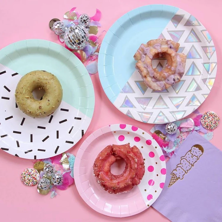 Nicro OEM Printed Disposable Paper Charger Plates Wedding Party Decoration Baby Girl Birthday Party Supplies Party Tableware Set