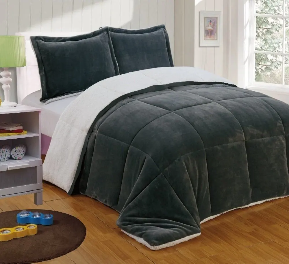 Stock Plush and Sherpa Reversible Polyester Filled Comforter Set