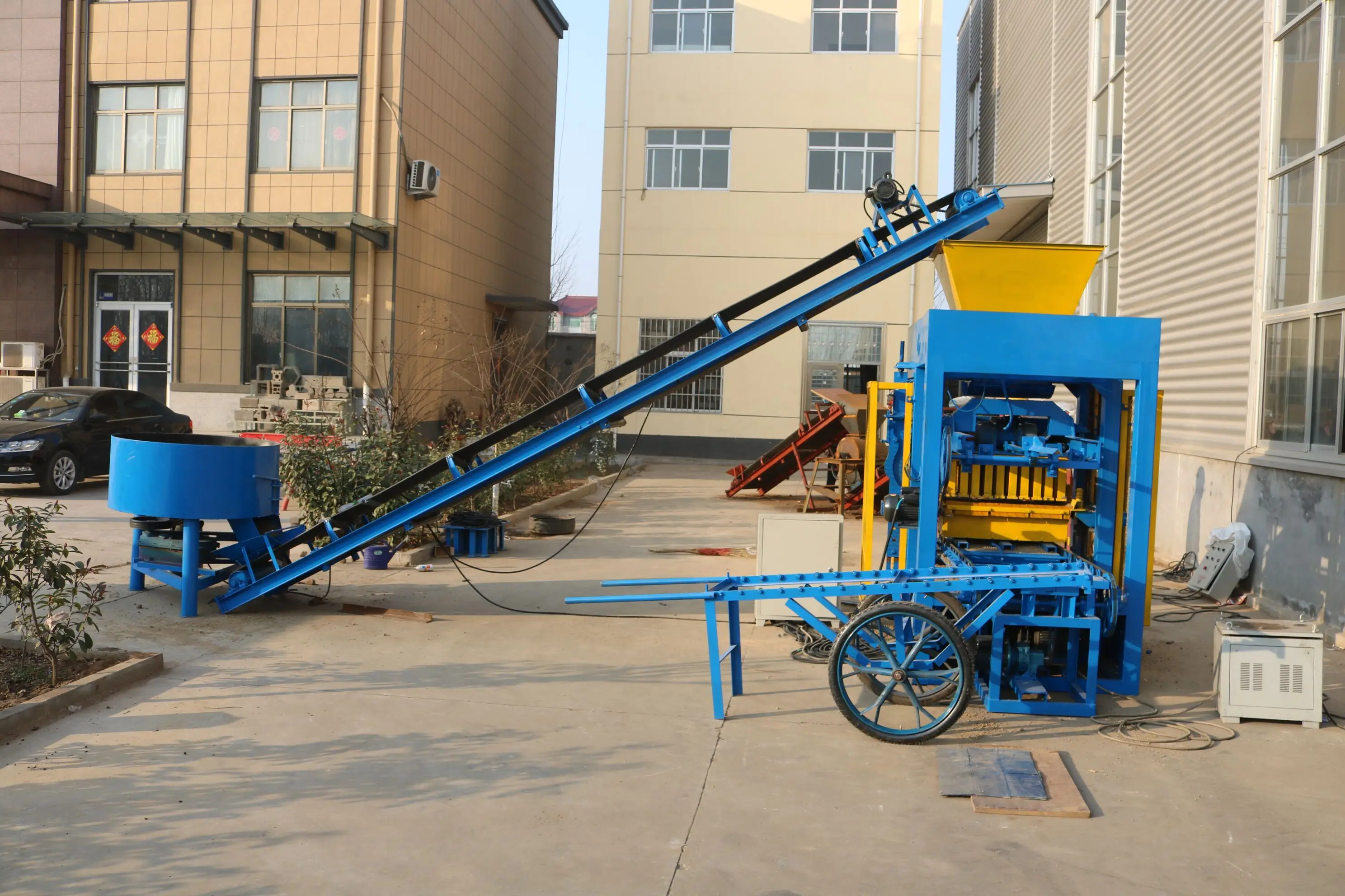 QTJ4-30C  baked free cement brick and block machine buy cheap brick making  machine for small business