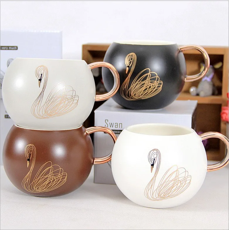 Hign Quality Promotion Bulk Ceramic Mug gold swan Korean cartoon coffee milk tea ceramic mug