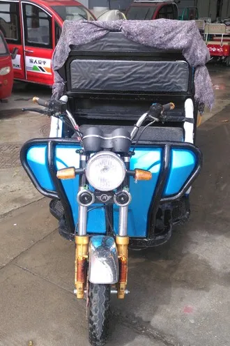 electric cargo trike for cargo delivery