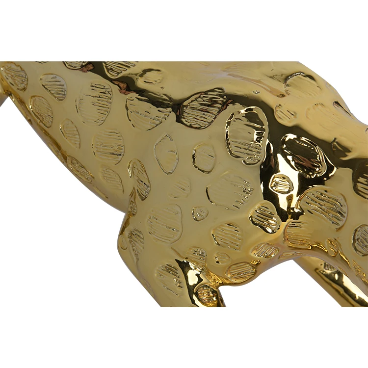 Unique Faber-glass Leopard gold animal mannequin realistic