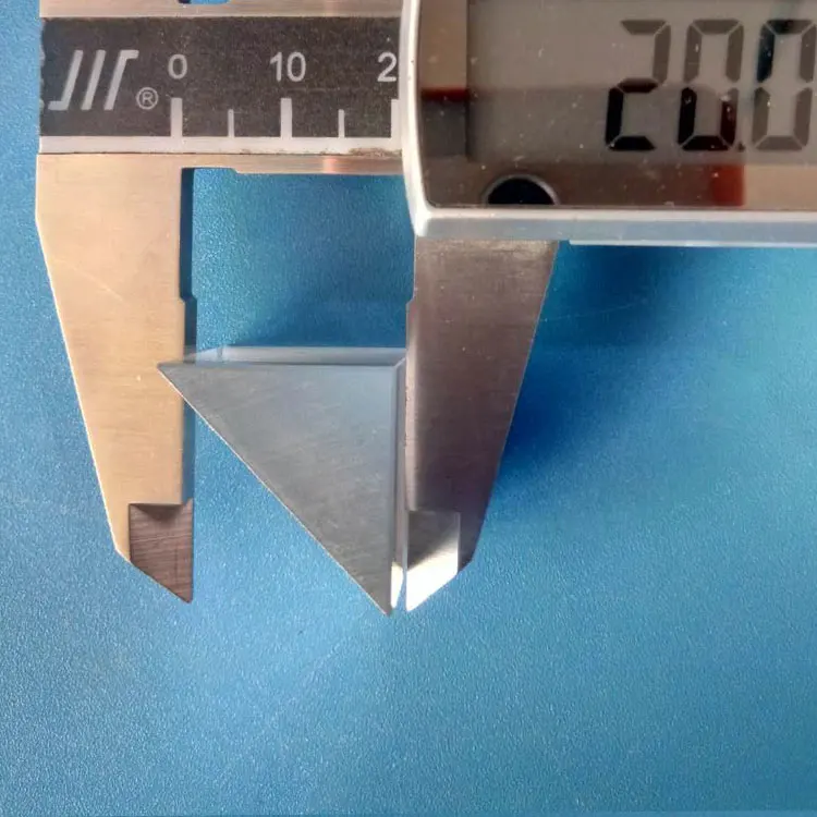 Пользовательское оптическое стекло BK7 K9 треугольная призма в-bk7 прямоугольная призма