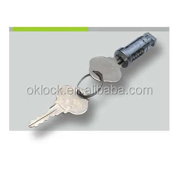 Маленький ключ замок