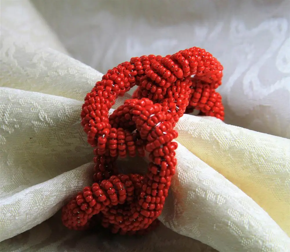free shipping glass beaded chain napkin ring for wedding, napkin holder latest design